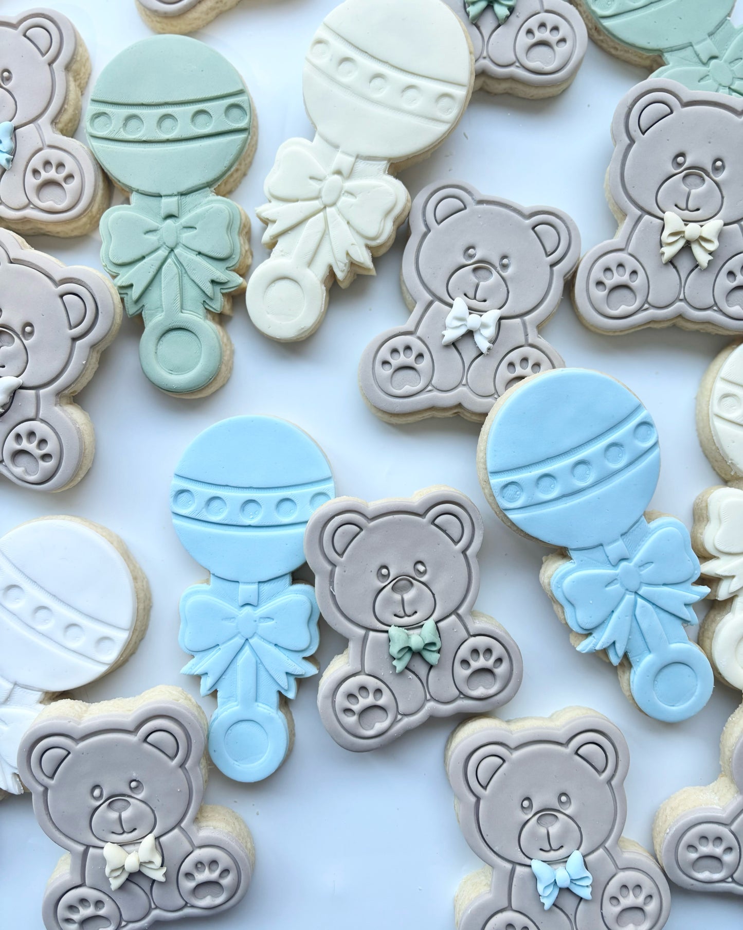 Baby shower cookies