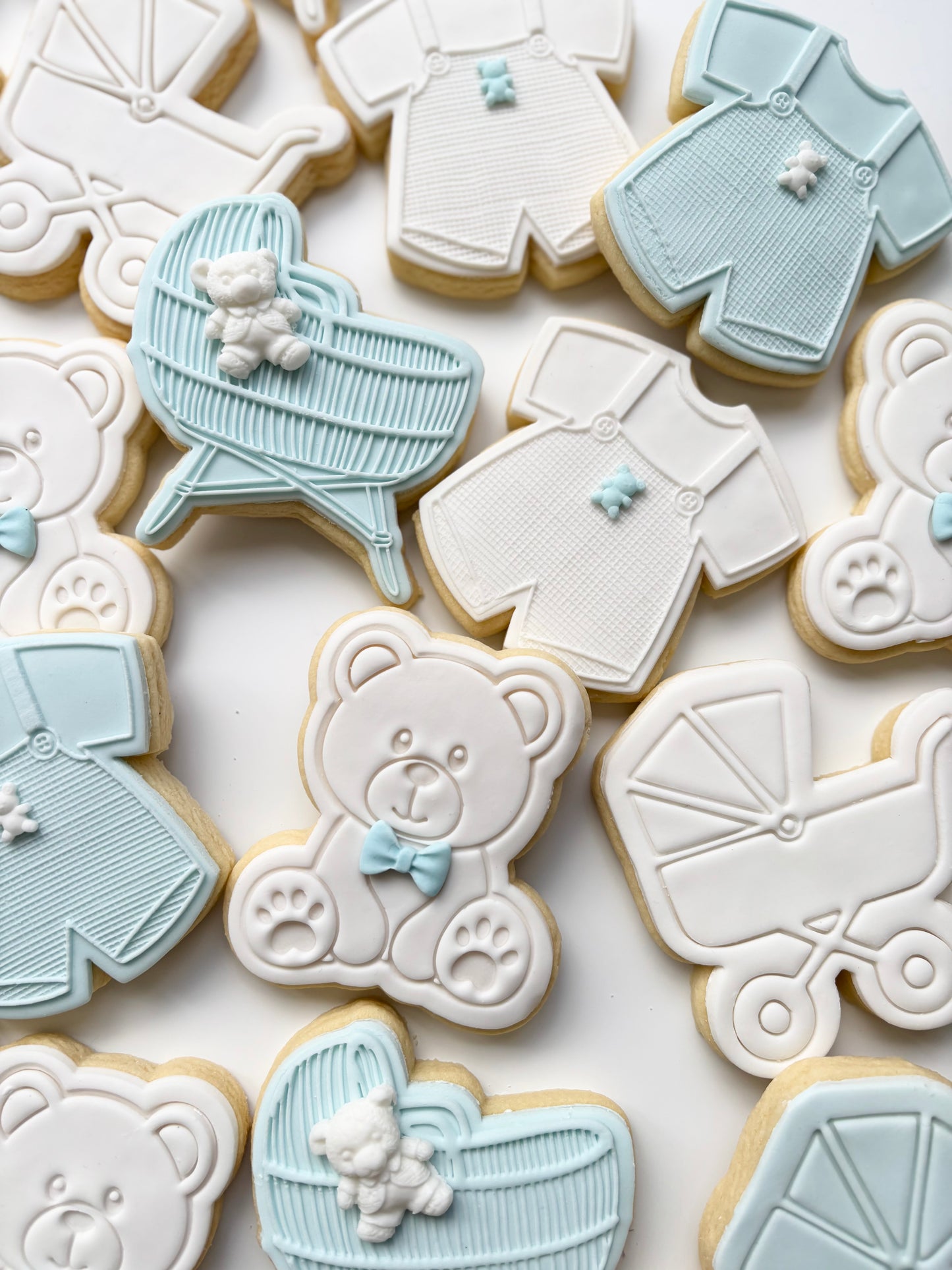 MIXED FONDANT BABY COOKIES
