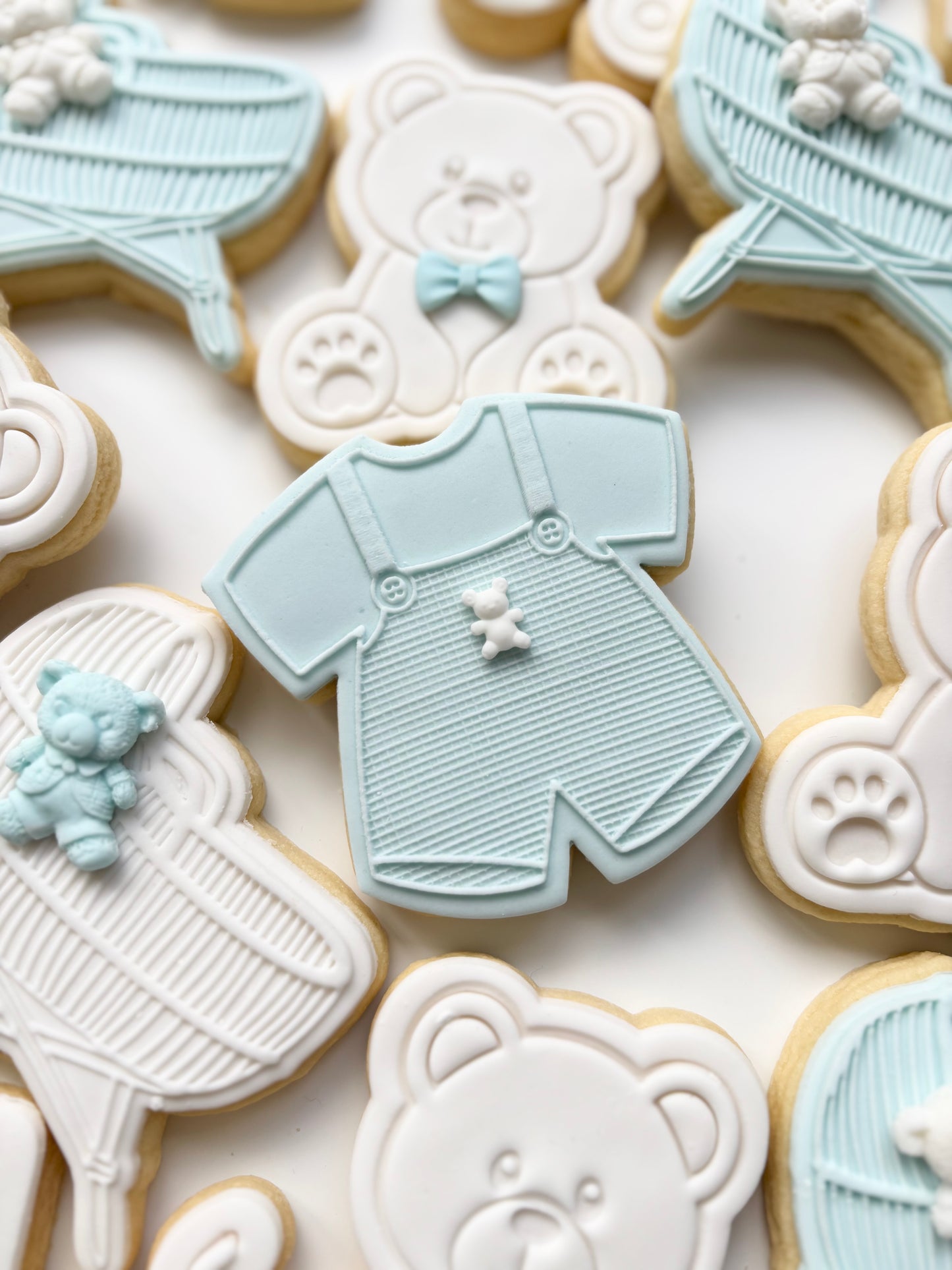 MIXED FONDANT BABY COOKIES
