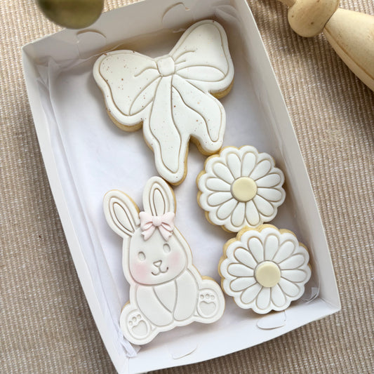 EASTER BUNNY BOW & DAISY COOKIES