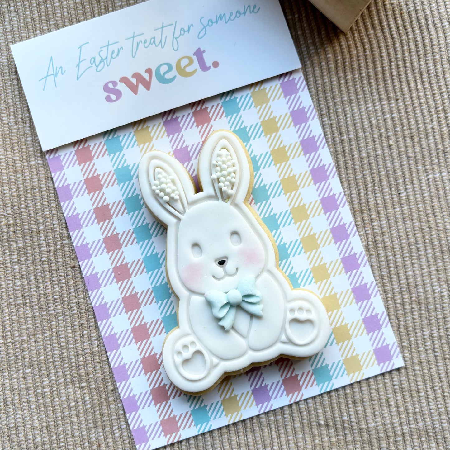 EASTER BUNNY COOKIE SWEET TREAT