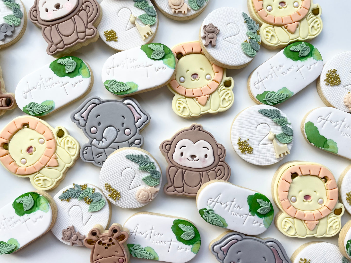 Safari animals cookies
